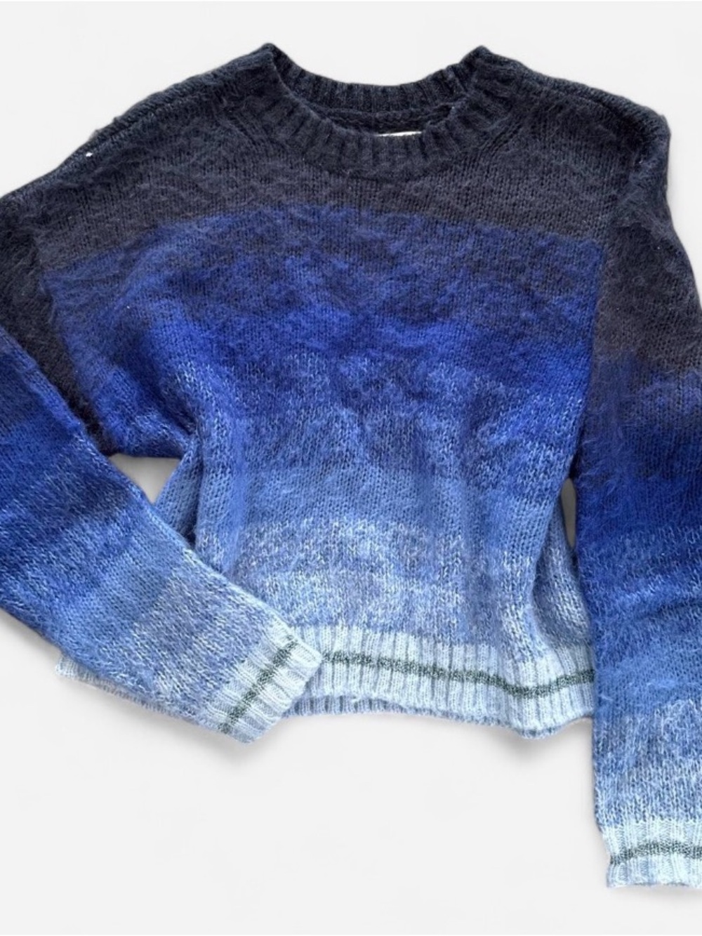 American Eagle Outfitters Blue Ombre Crewneck Sweater